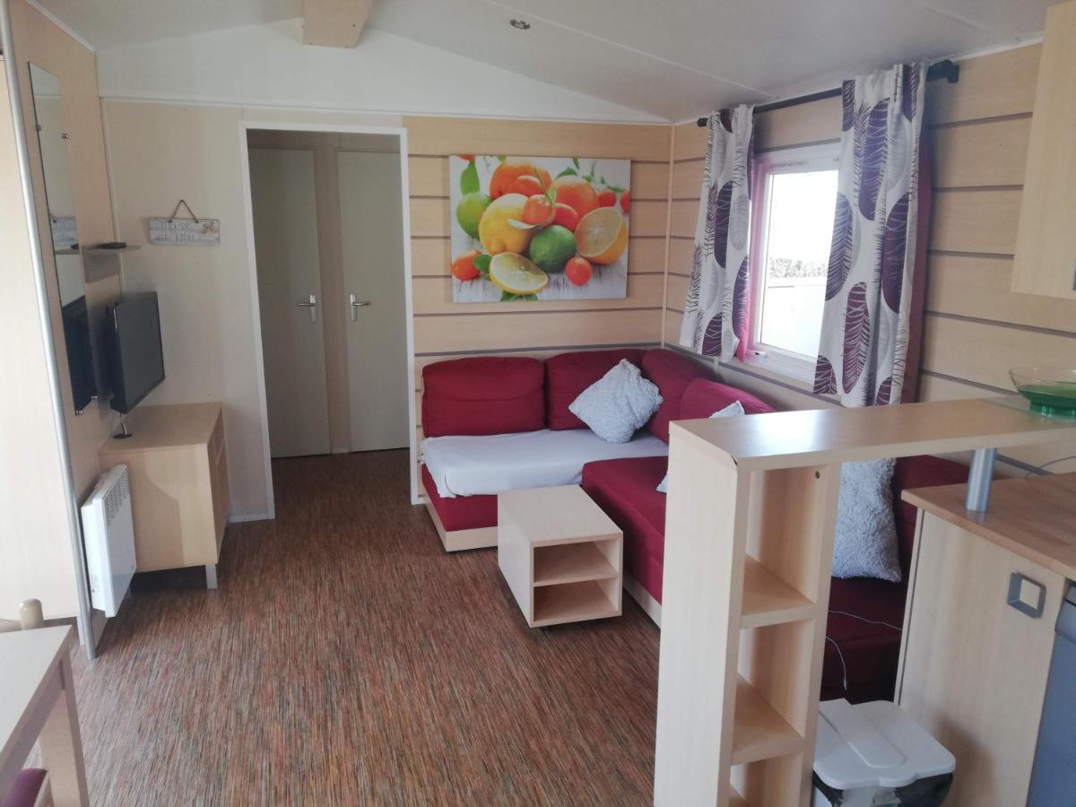 Grand Mobil Home 3Chbr 2Sdb Camping La Carabasse Vias Kültér fotó